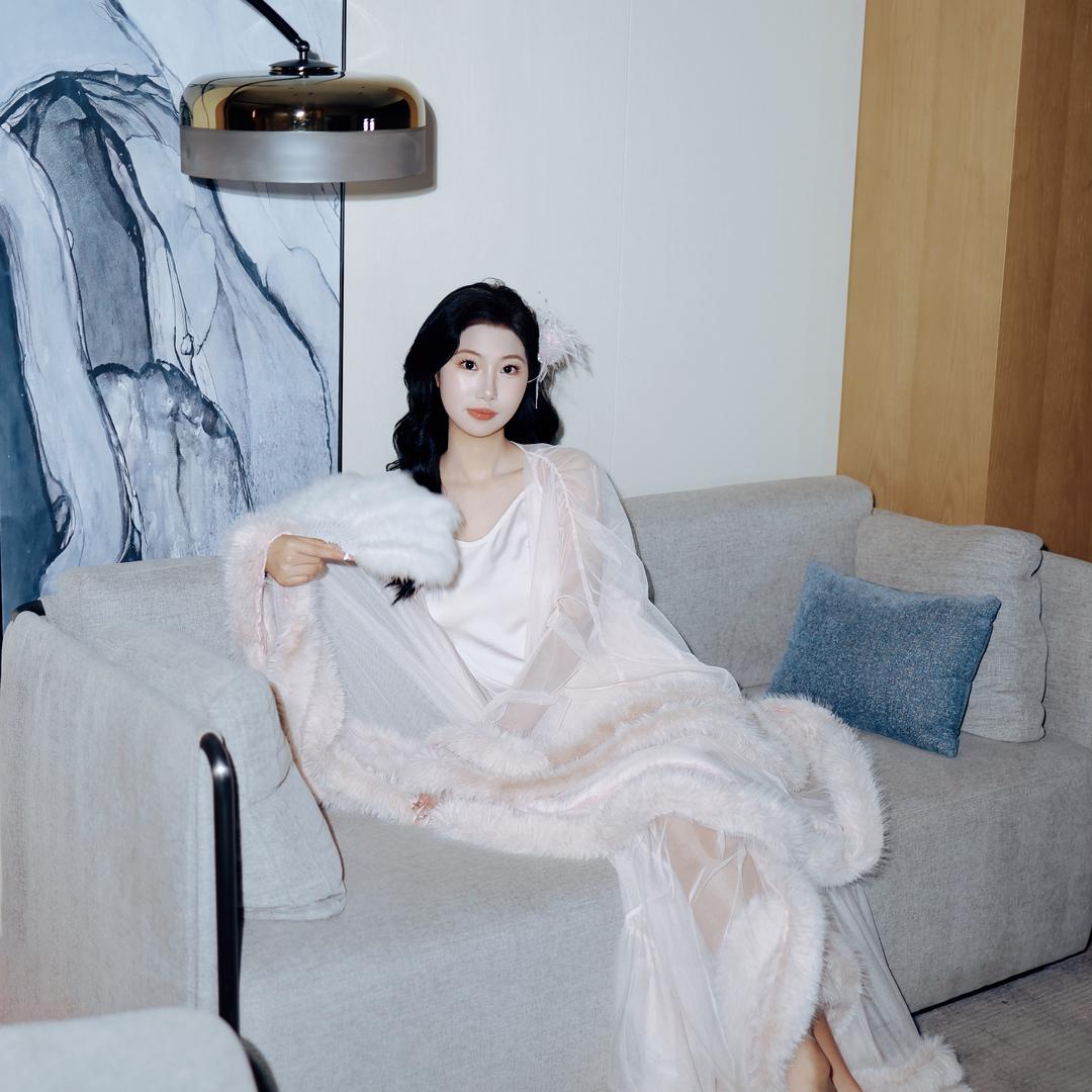 小晗(婚后版)