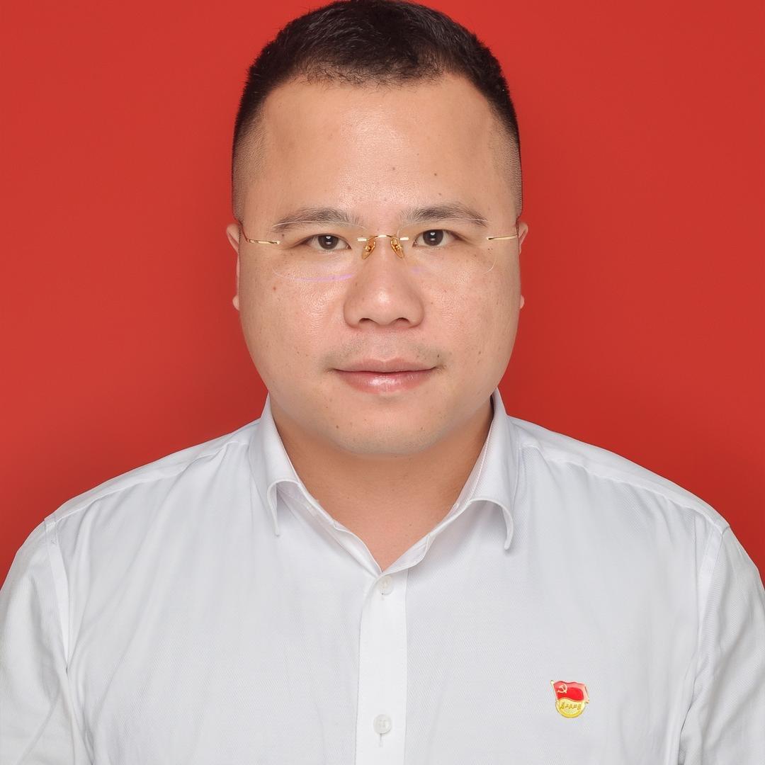 南城县亿超眼镜严国辉