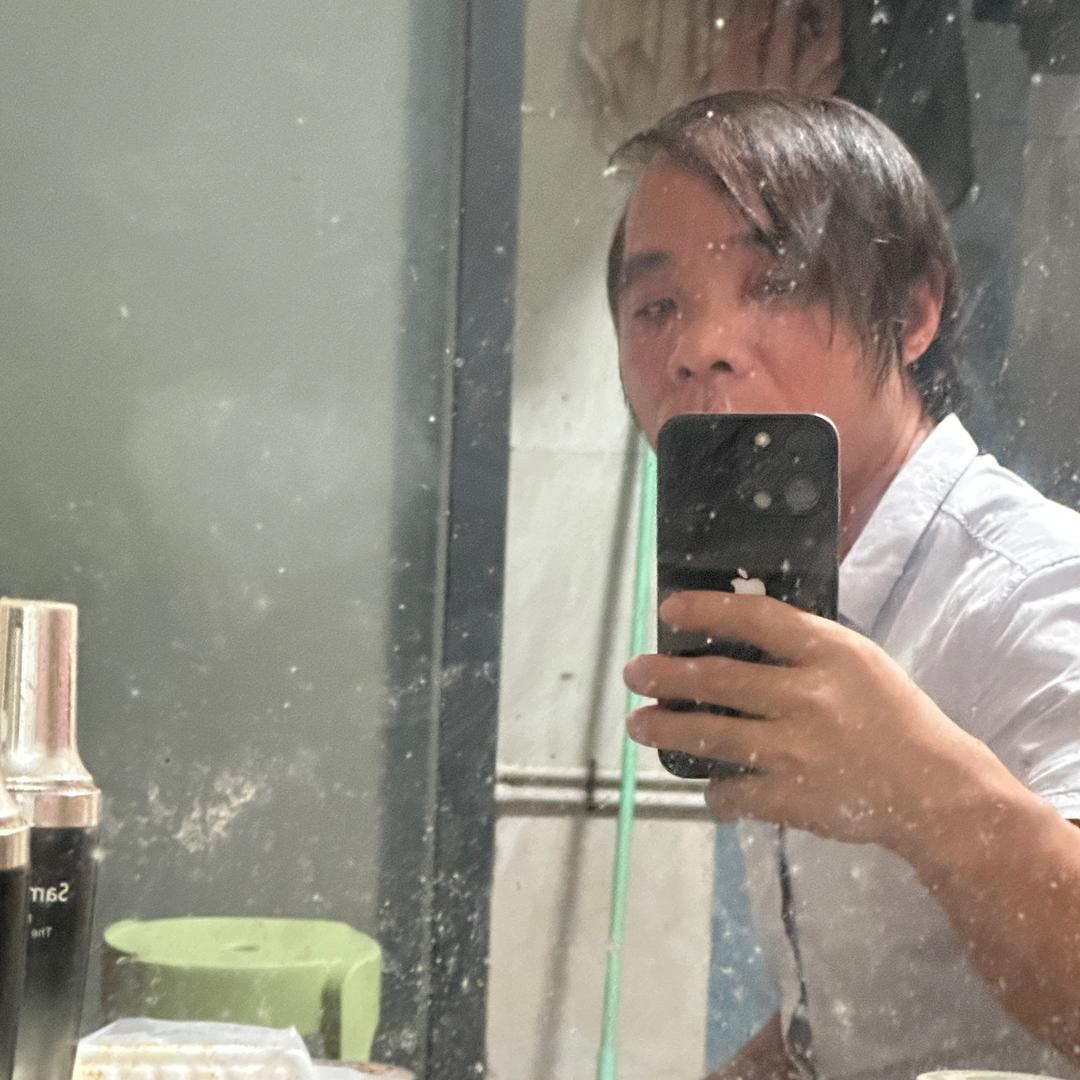 恋謦衣