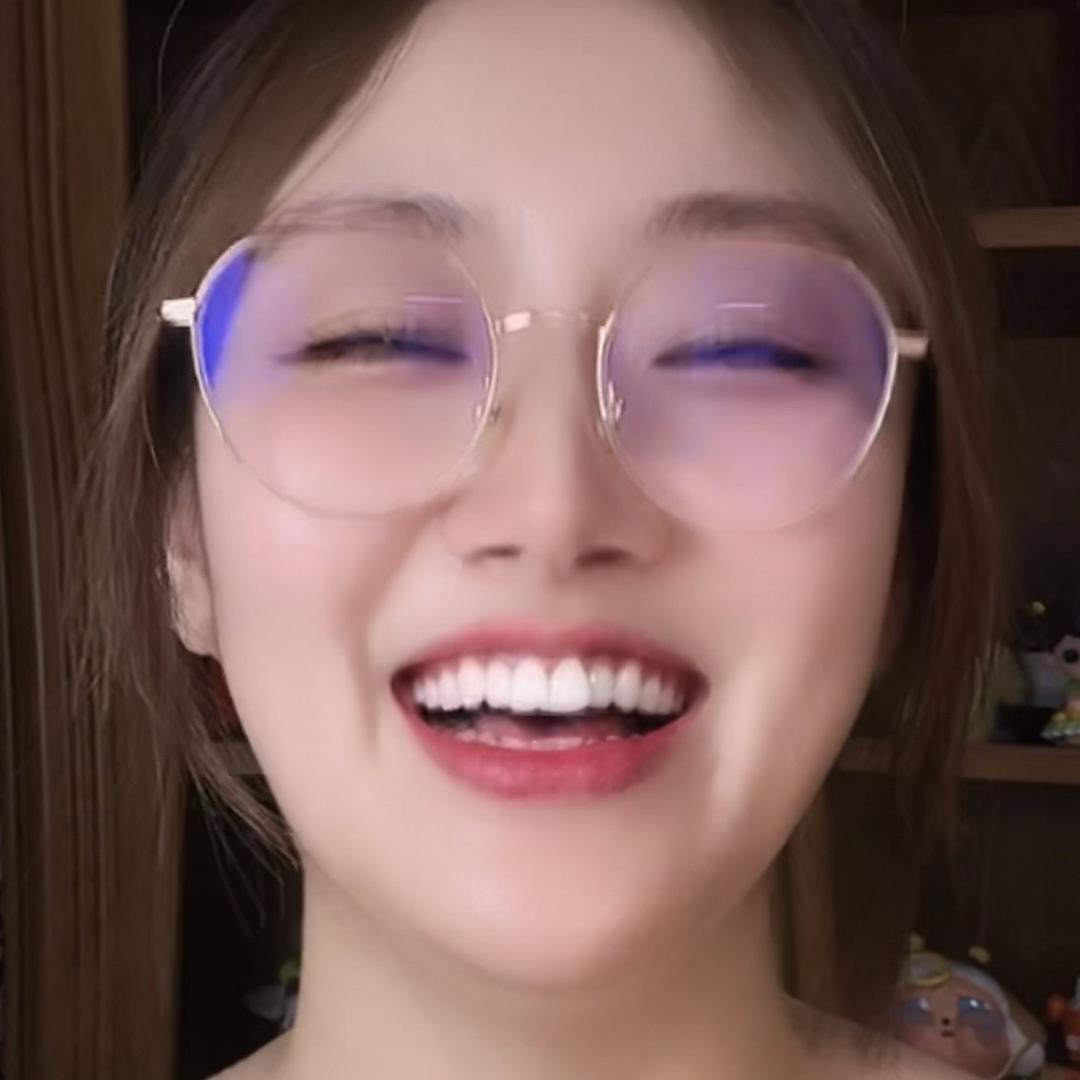 嘿，张又又💫