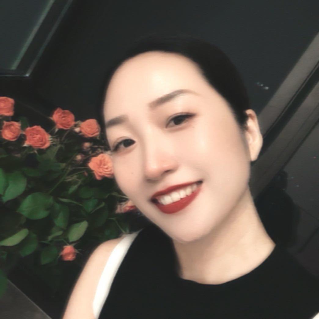 倩倩👧
