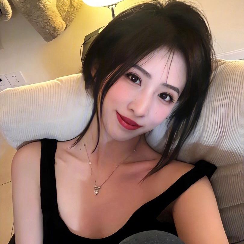 袁哇塞.