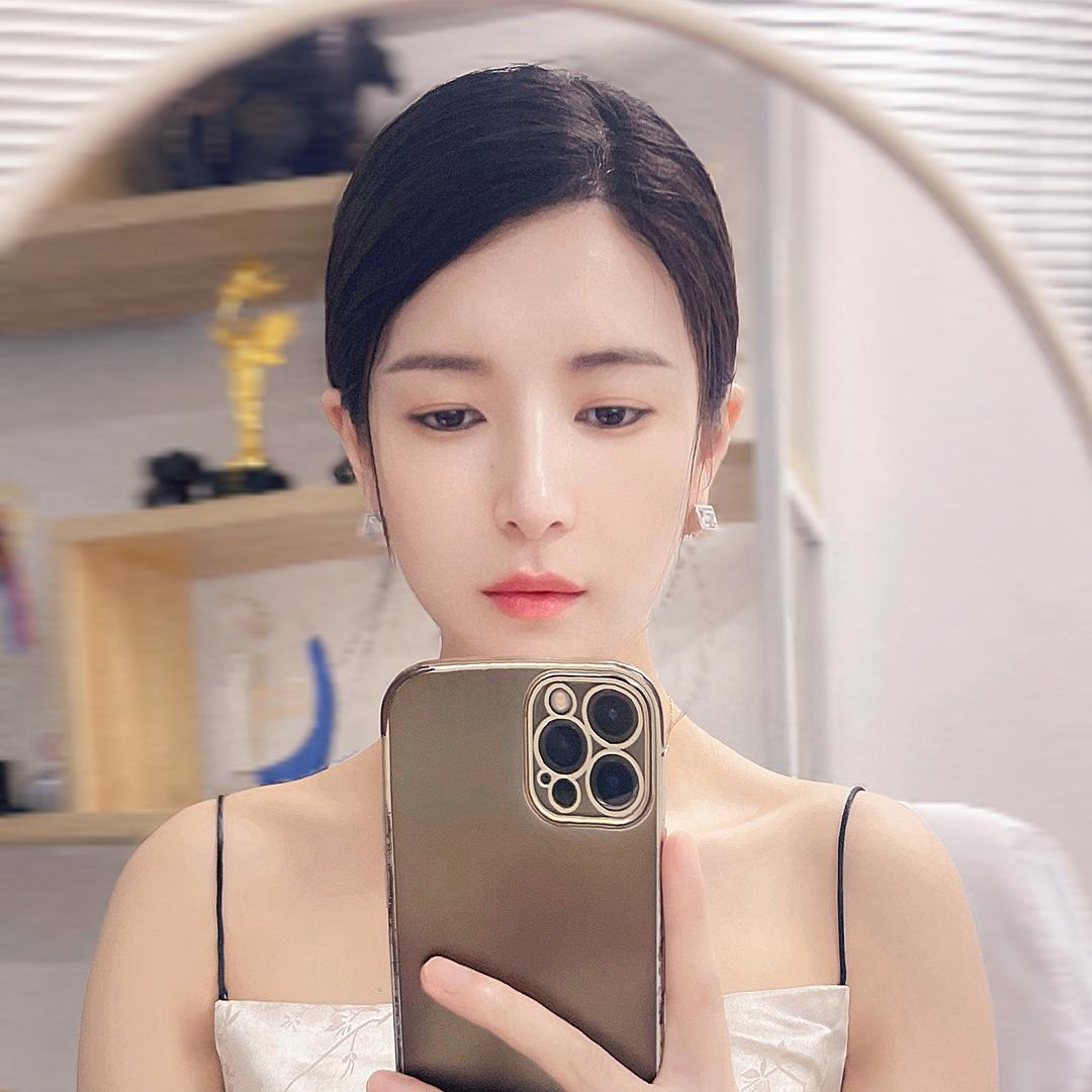 妍·妍