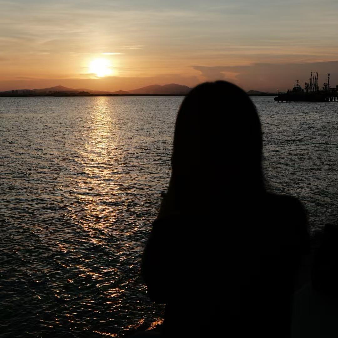 打不倒的小怪兽