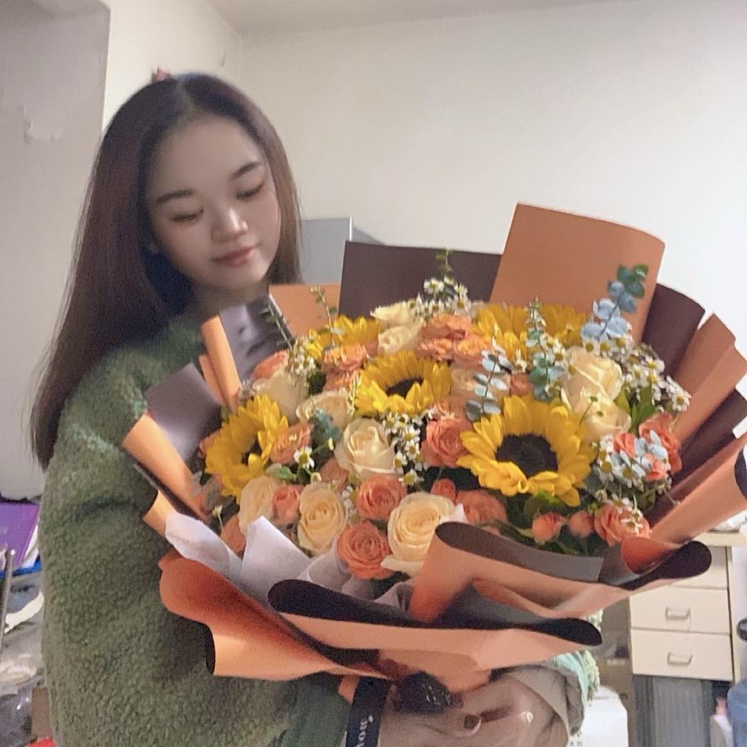 🌸 铭铭爱跳舞