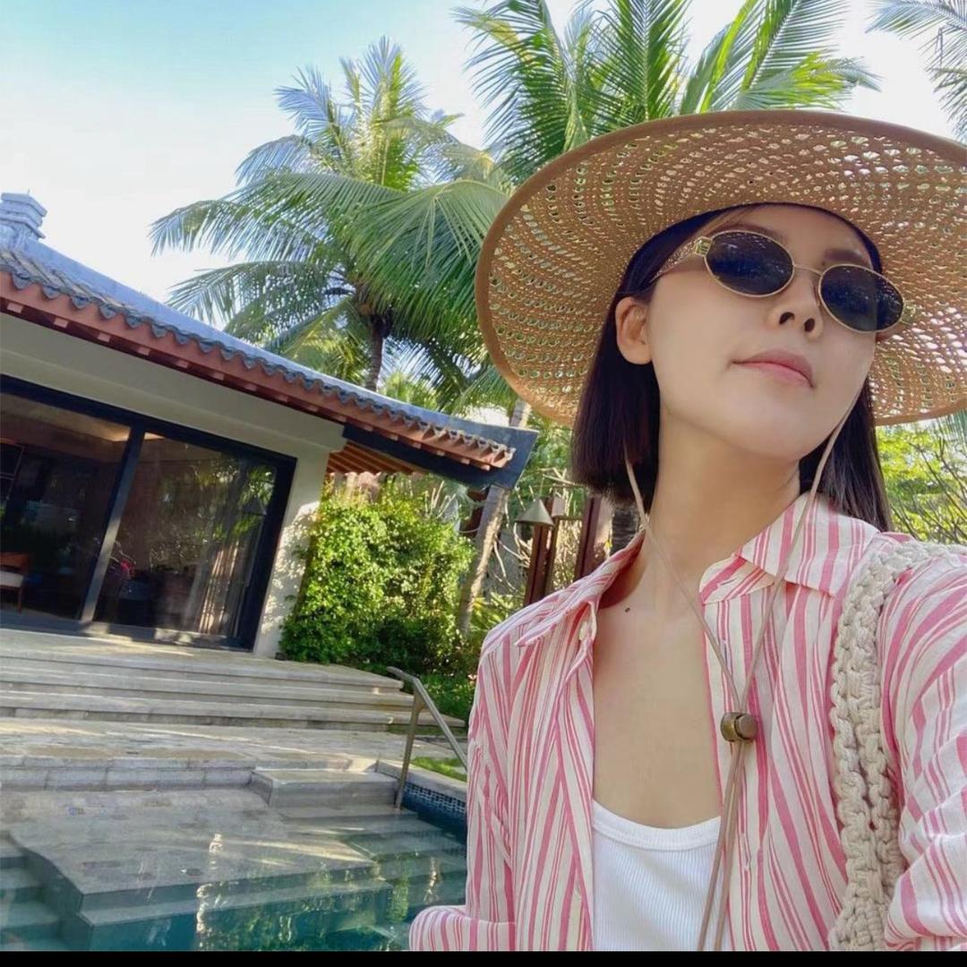 蓉蓉WE『穿搭日记』