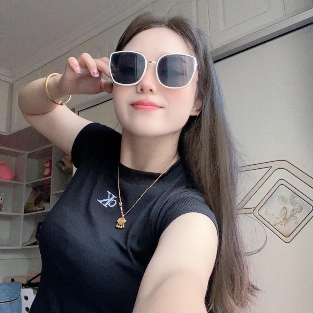 半边脸🥤