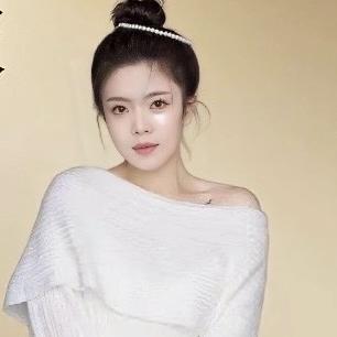 万物秀眼部管理护肤店