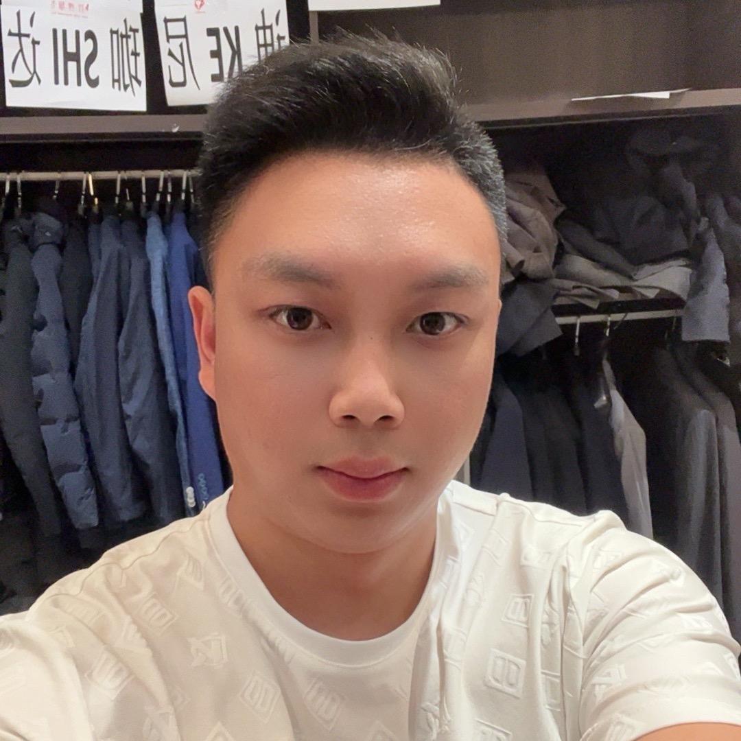 帅气小伟子男装
