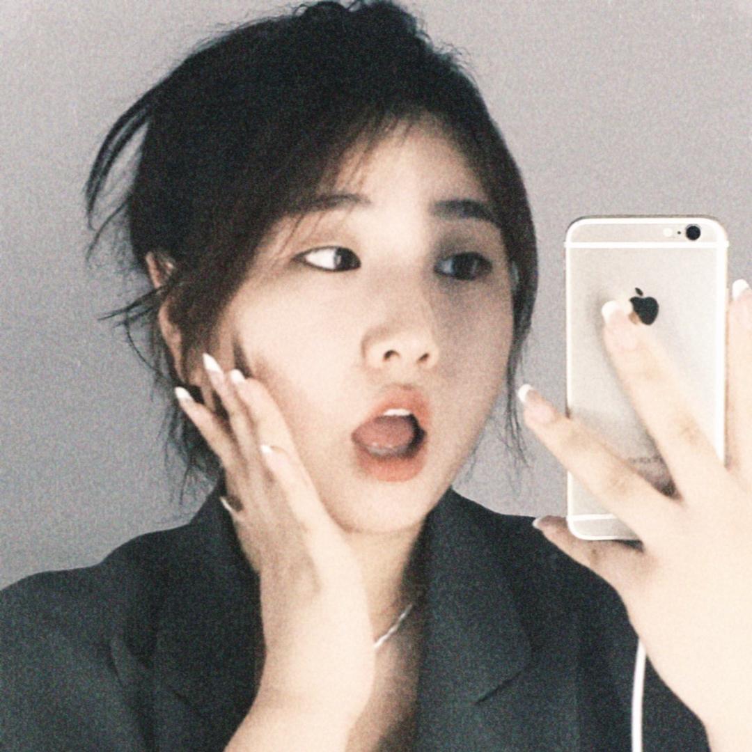 爱搞笑的化妆师佳佳