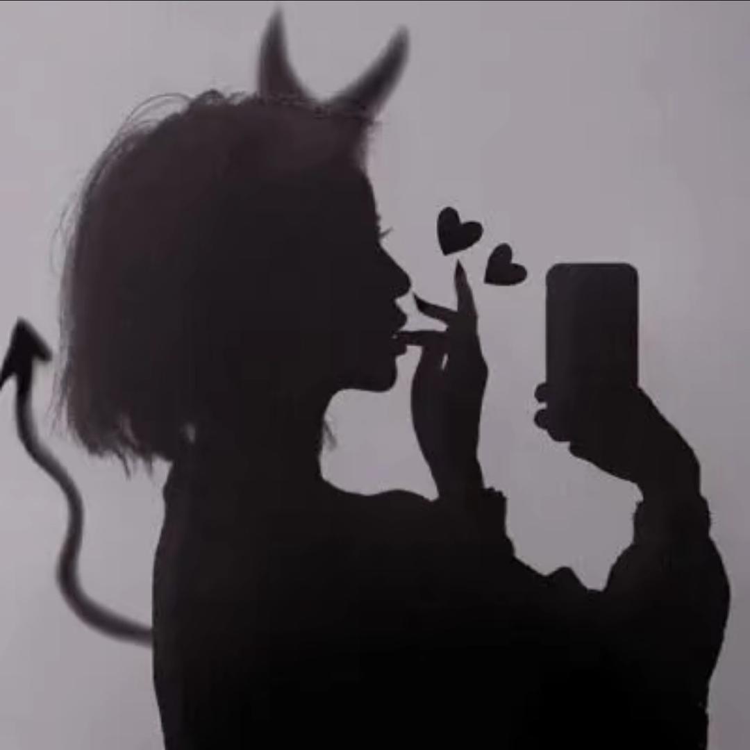 酱酱♏️