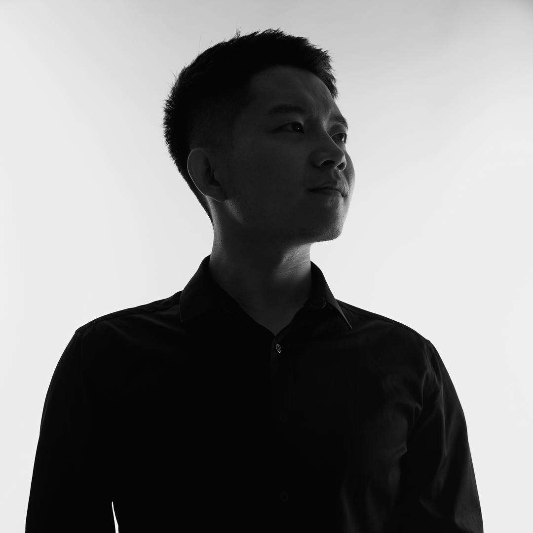 巨有