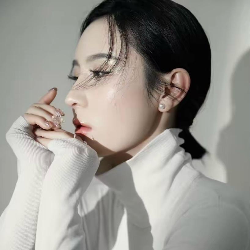 焦思文 （轻奢女装）