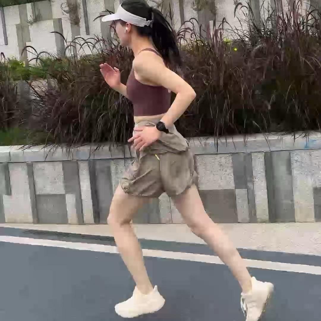 悦悦爱健身