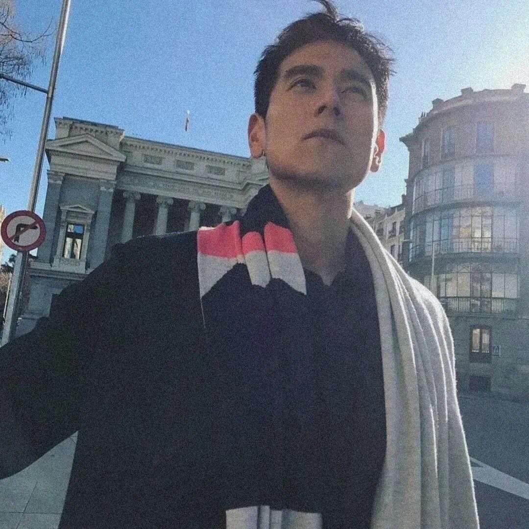 猛踹瘸子那条好腿