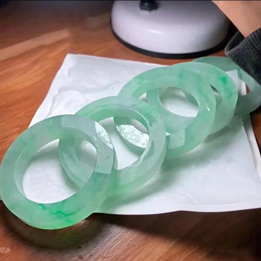 大碗珠宝