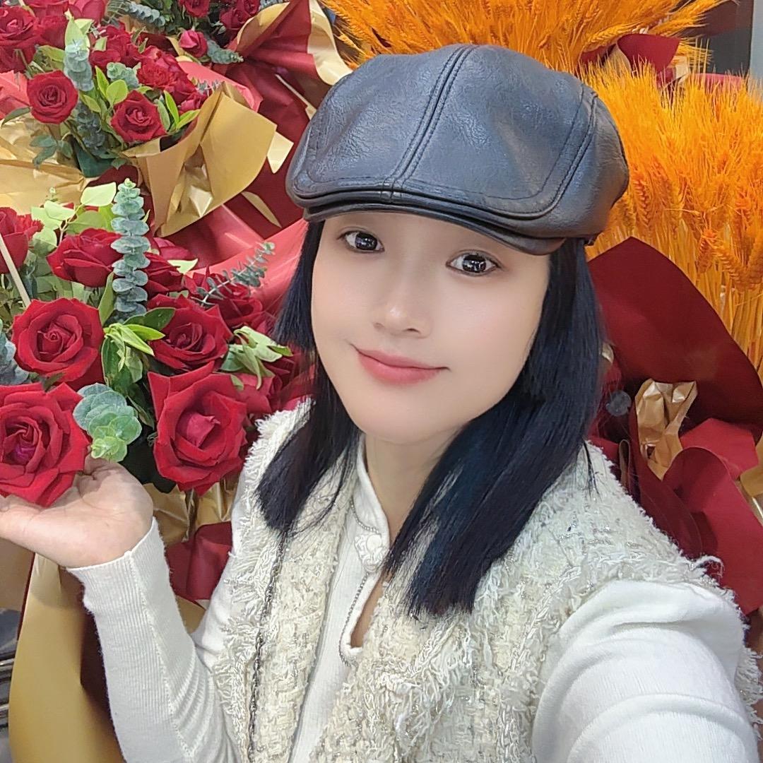 玉媚20年服装主理人