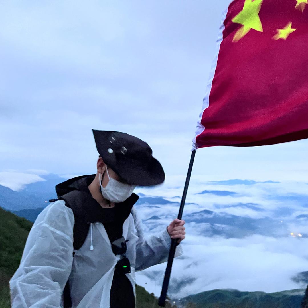 南栀、