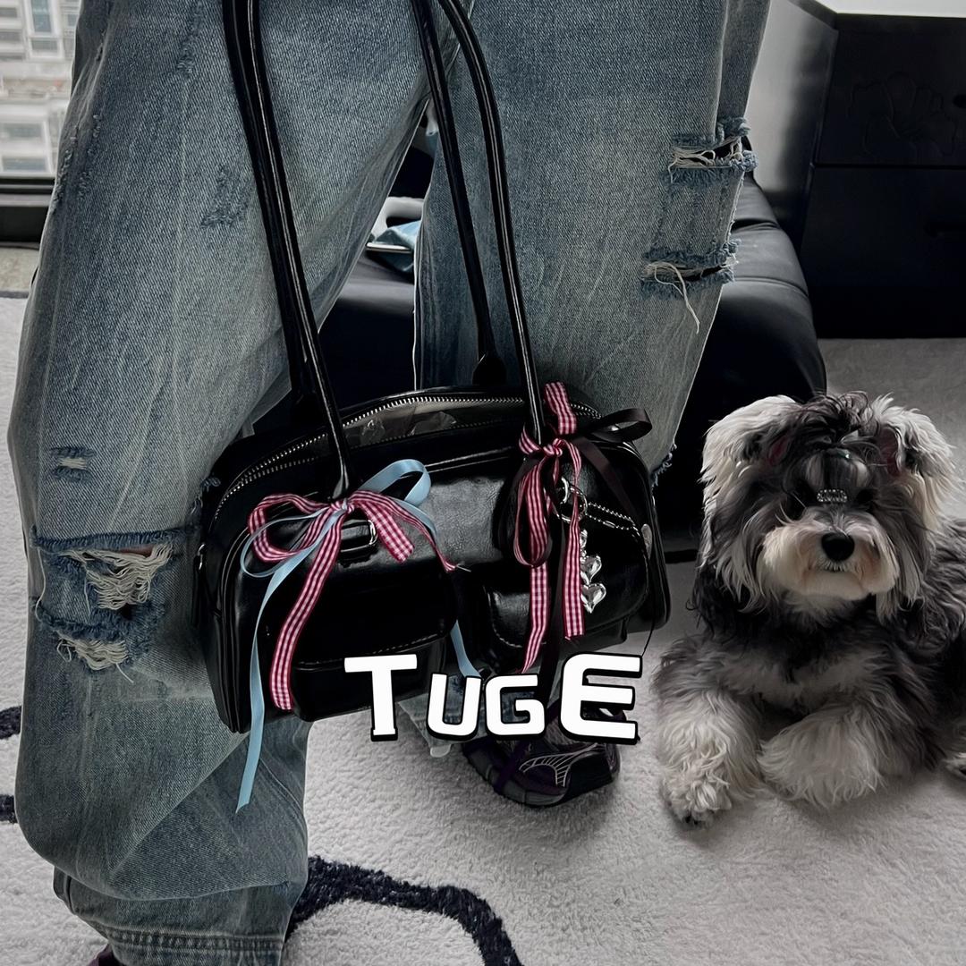 TUGE ·兔🐰
