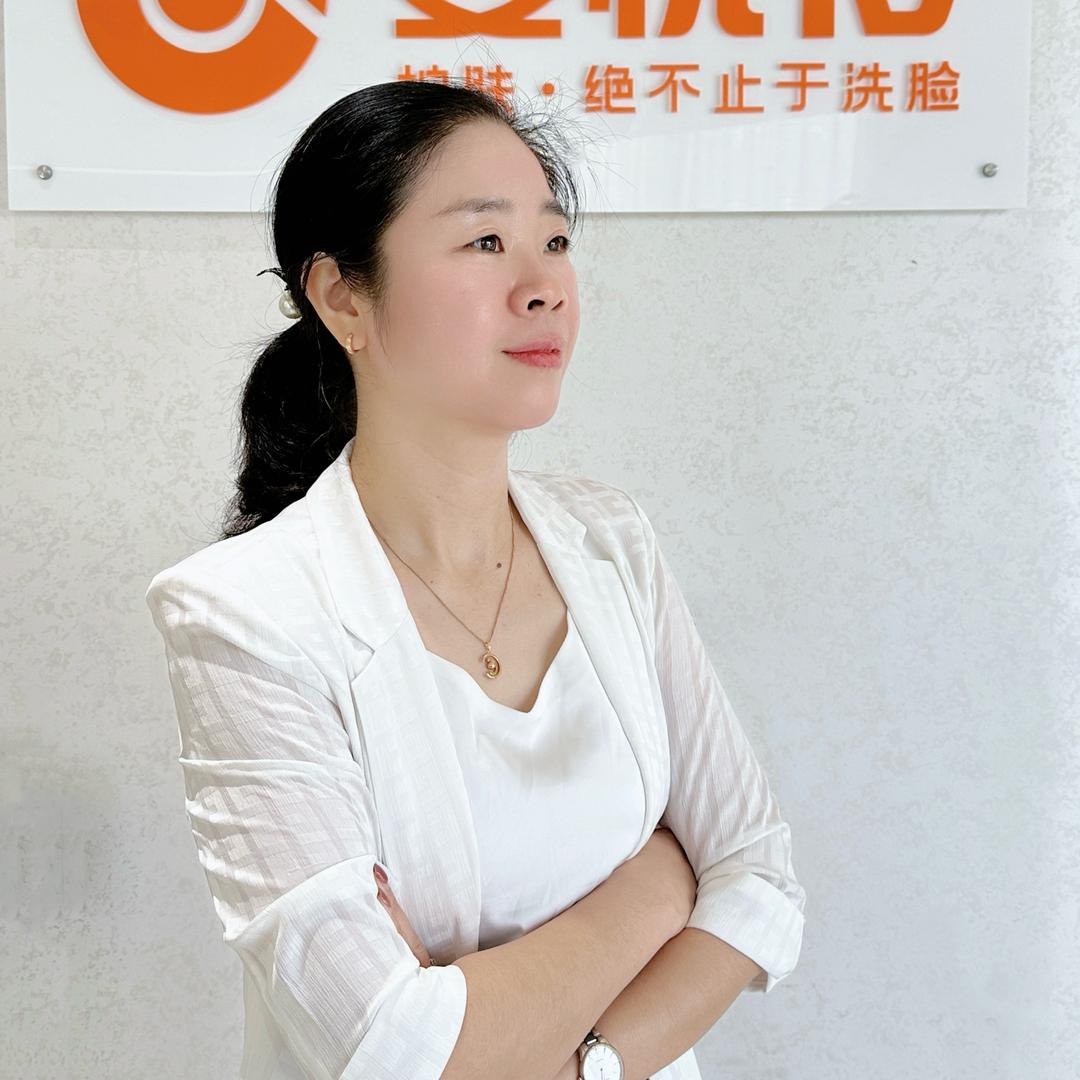 齐悦儿小平