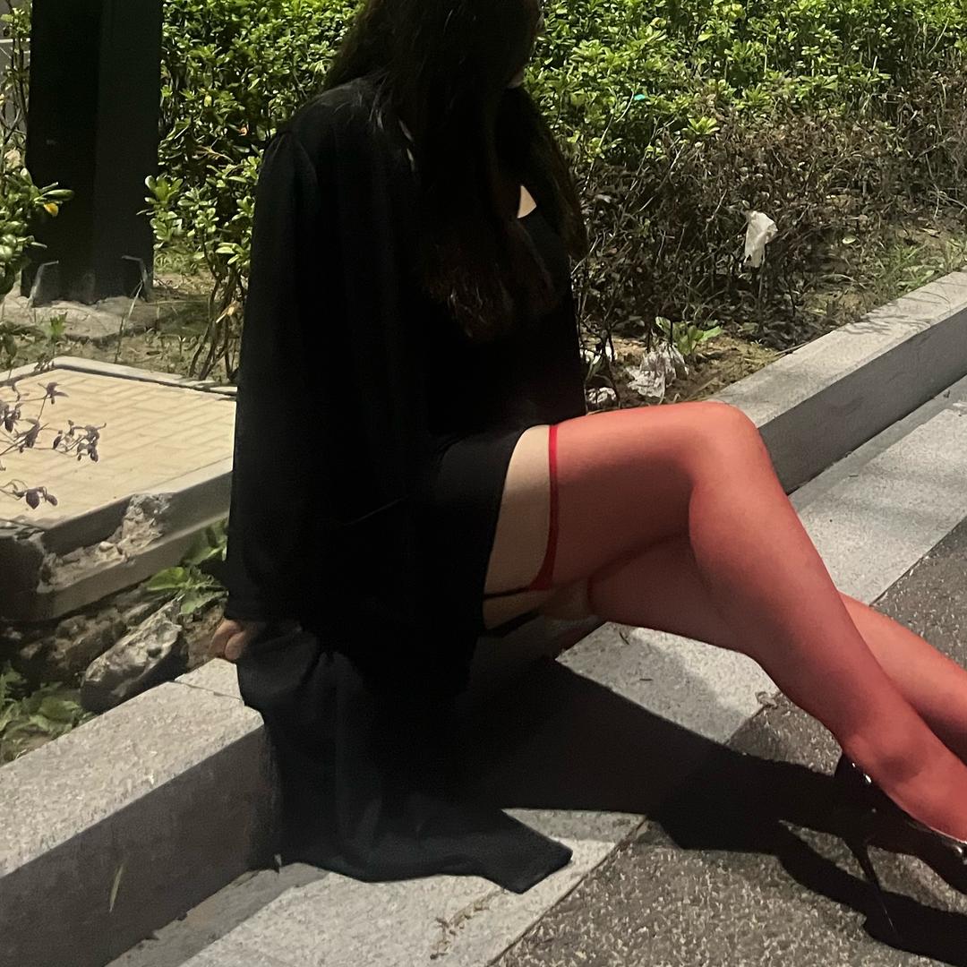 小Y