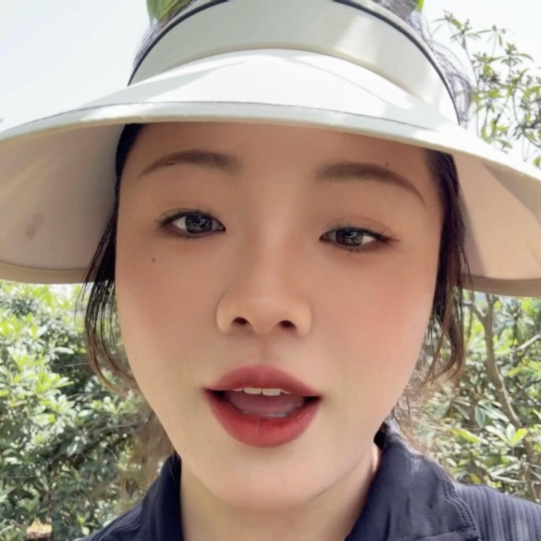 Tina Zhang