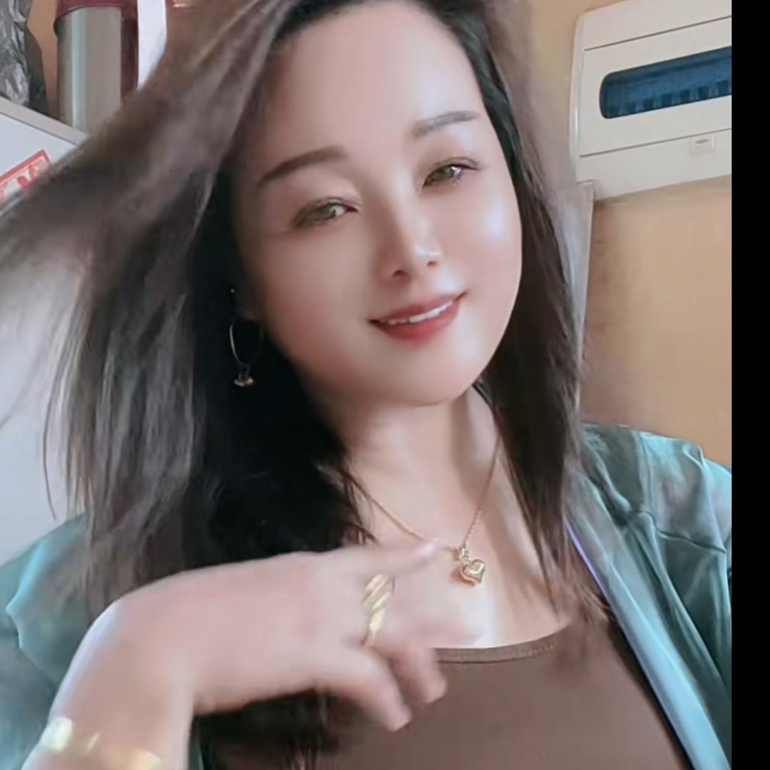 思思合而为一❤️💃💃❤️💪🎶
