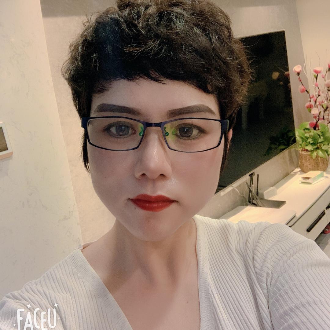 南通干装修的小姐姐