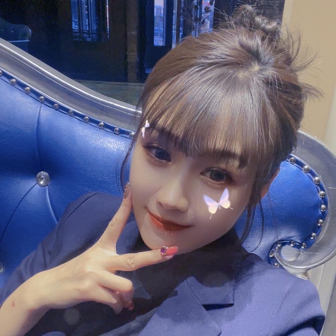 👑嚒嚒哒✨💋