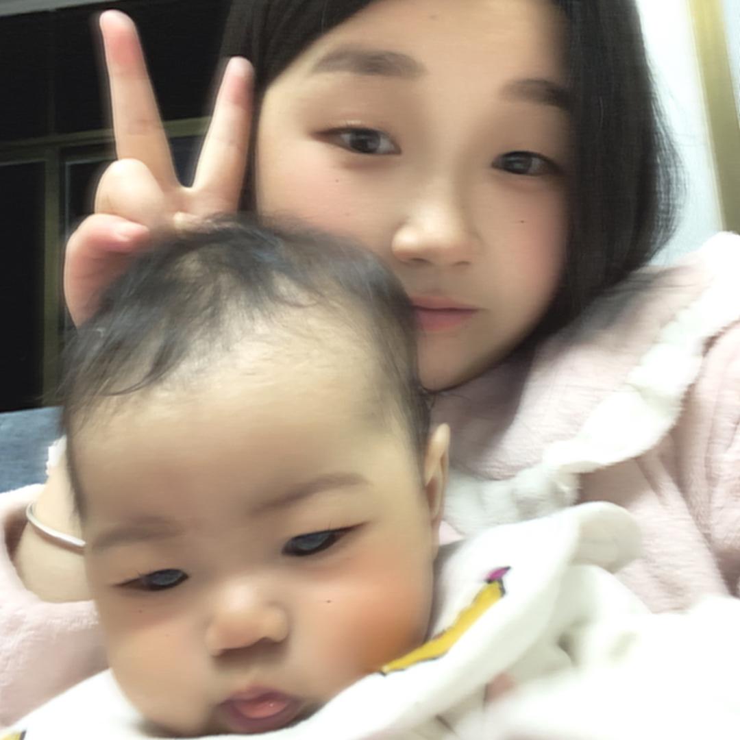 佳小佳（二胎妈妈）