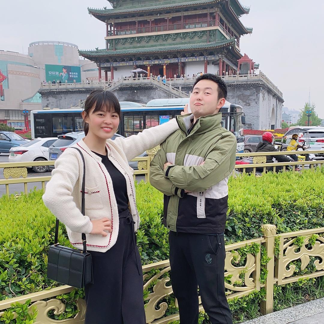 王小川和小圆子（咖啡超大活动）