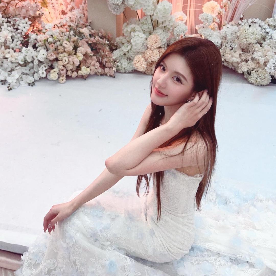傅诗淇老婆