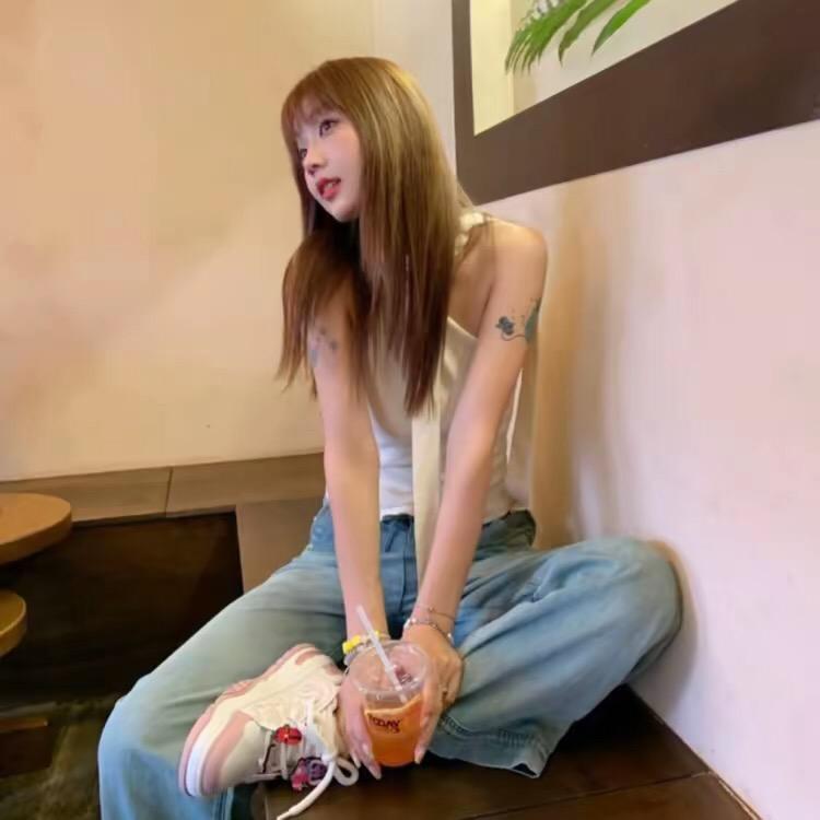 曉微.