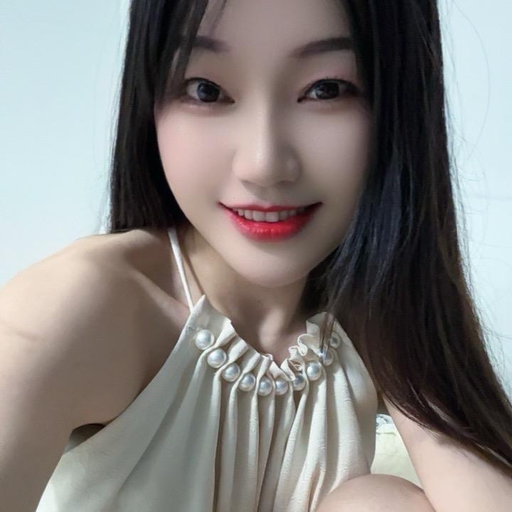 龙家四小姐😘老爱