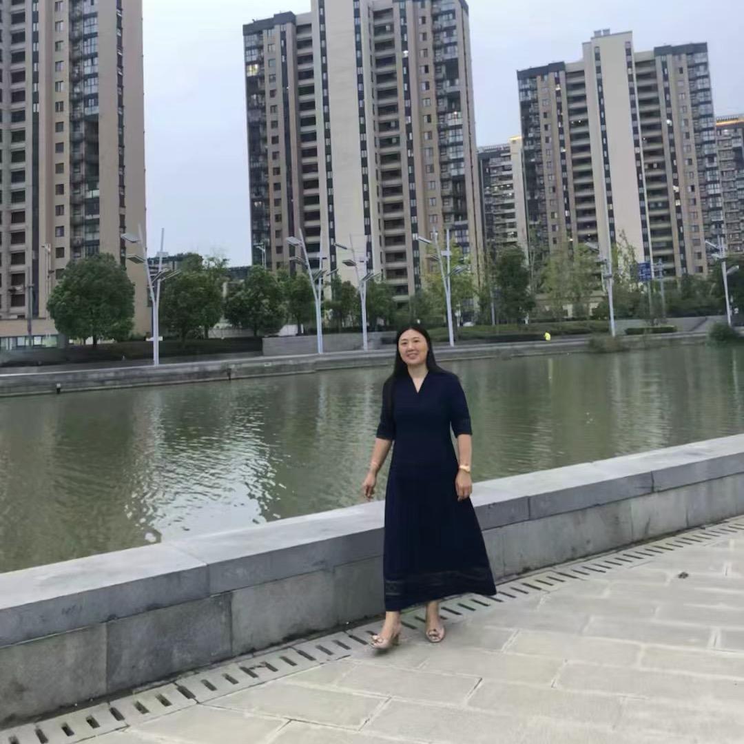 通城县黄袍山硒上云民宿酒店