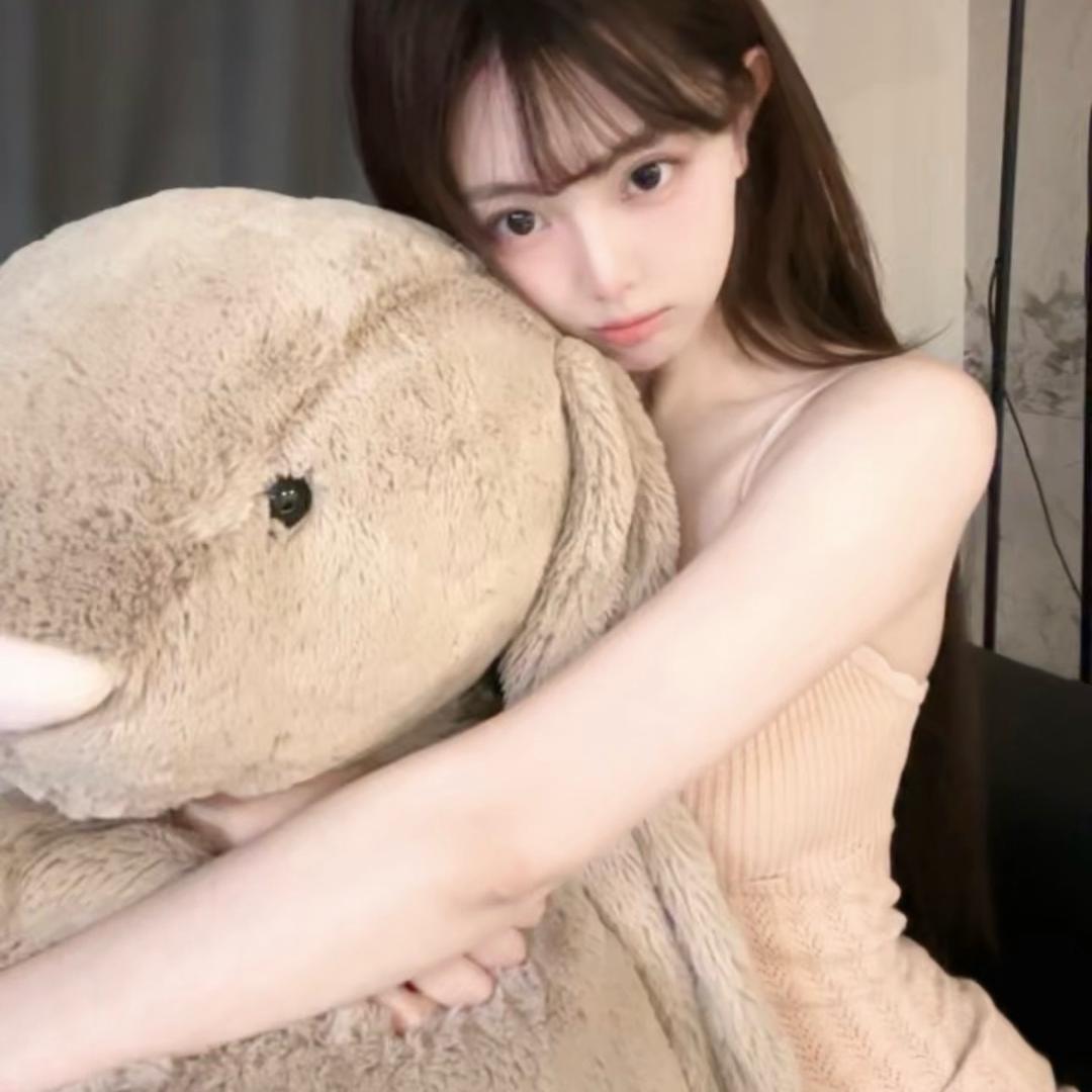 AU