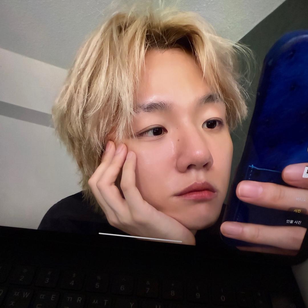 开心的猪大肠🍒