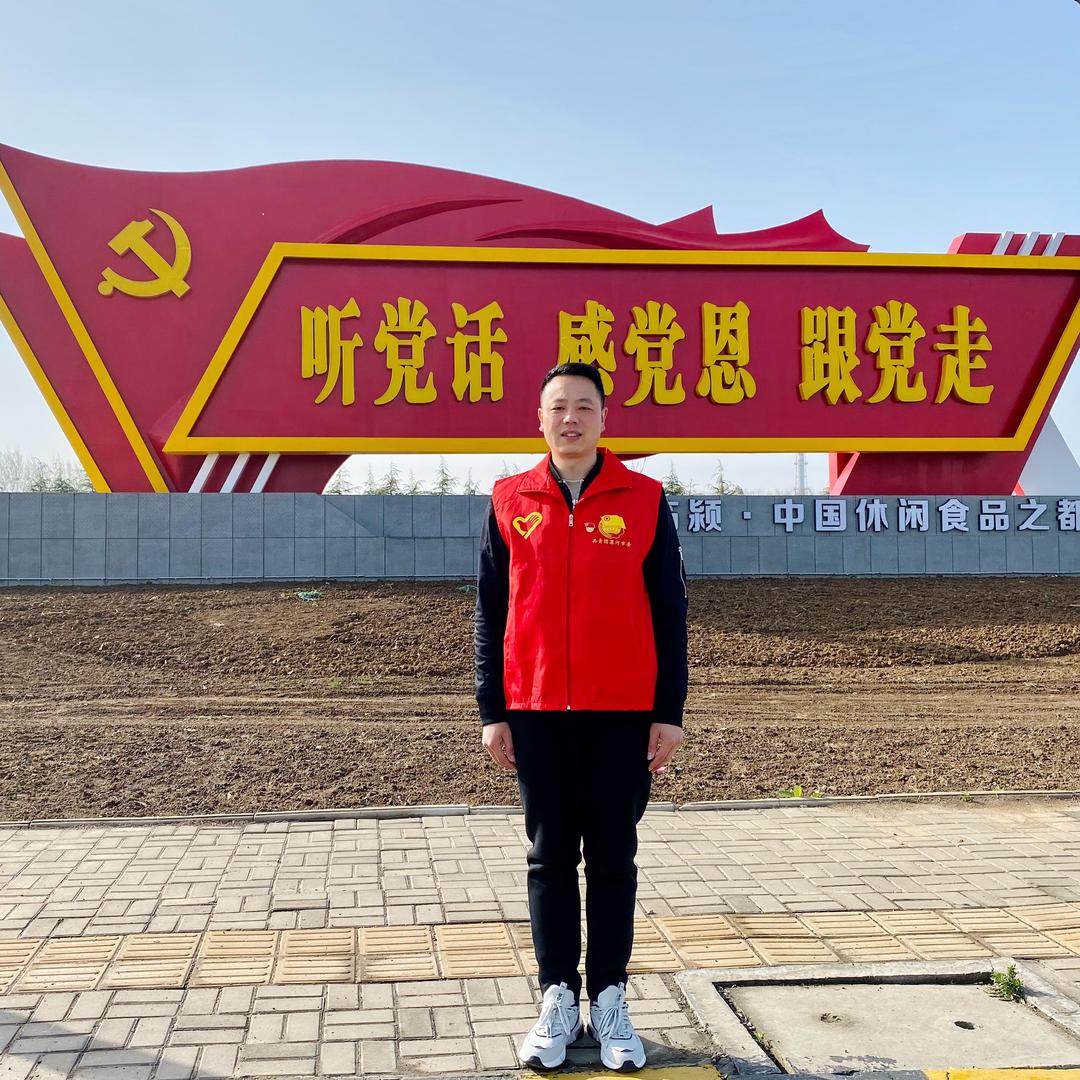 谢扬扬（古钱收藏）