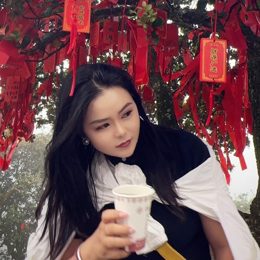 小黄姐姐🌸
