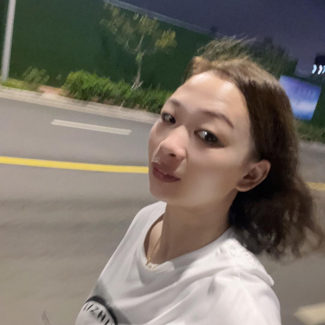 灵活的小胖纸