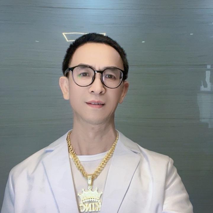 樱花哥早 10:35 开播   交老铁