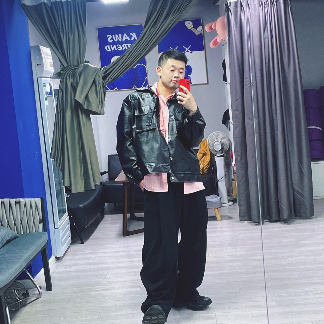 罗航