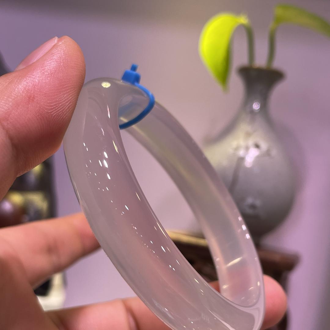 古矿玛瑙手镯定制