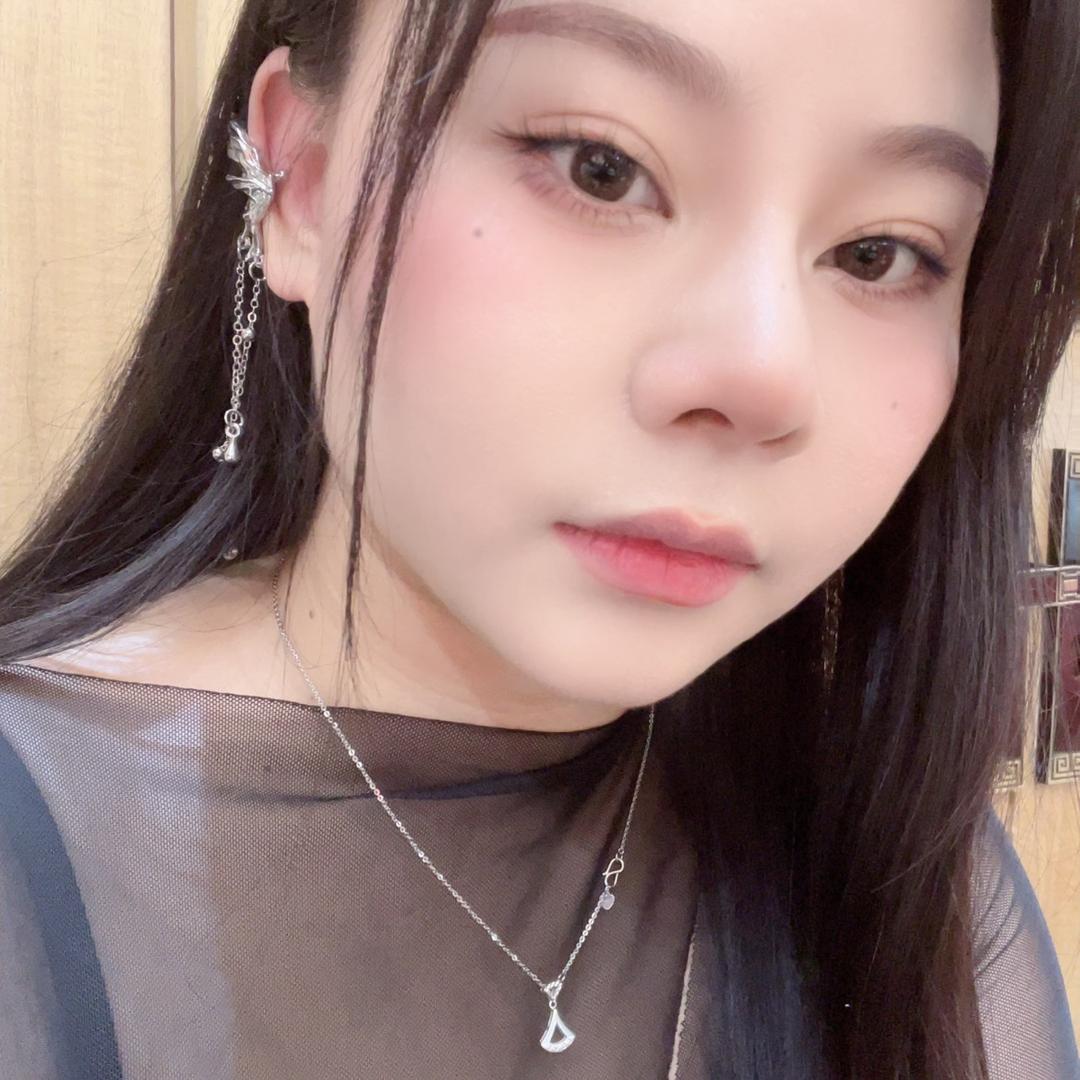 爱唱歌的猪儿虫🐷