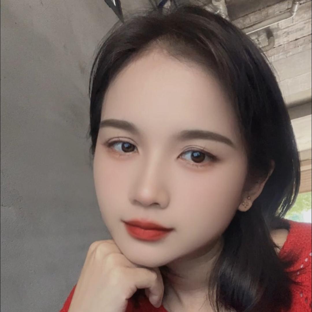 是娜娜吖！