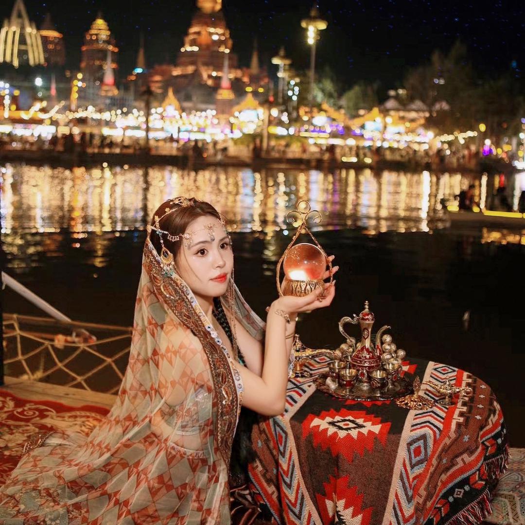 别摸我的婴儿肥  👌