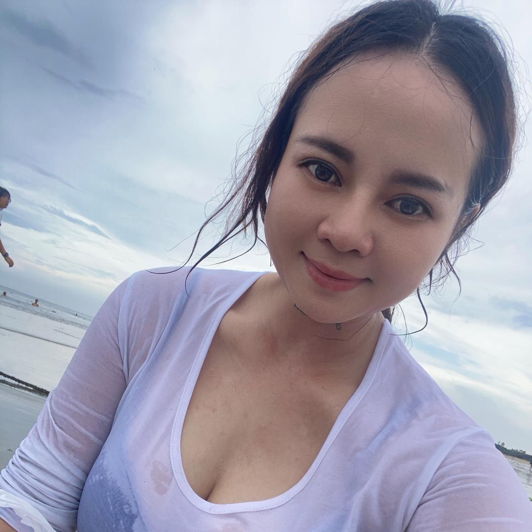 罗小姐，电器，家纺批发