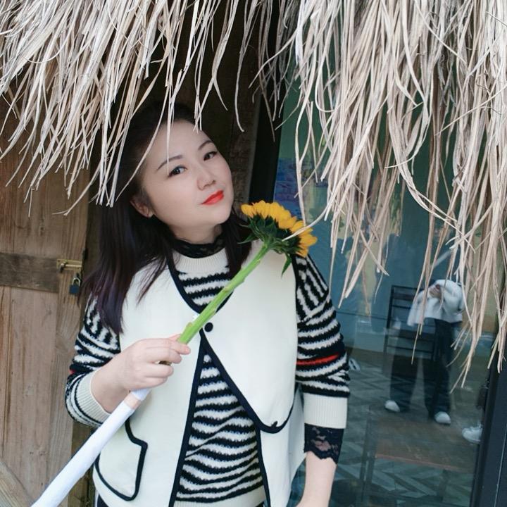 北碚碚峡西路台绣欧韩精品女装14-6