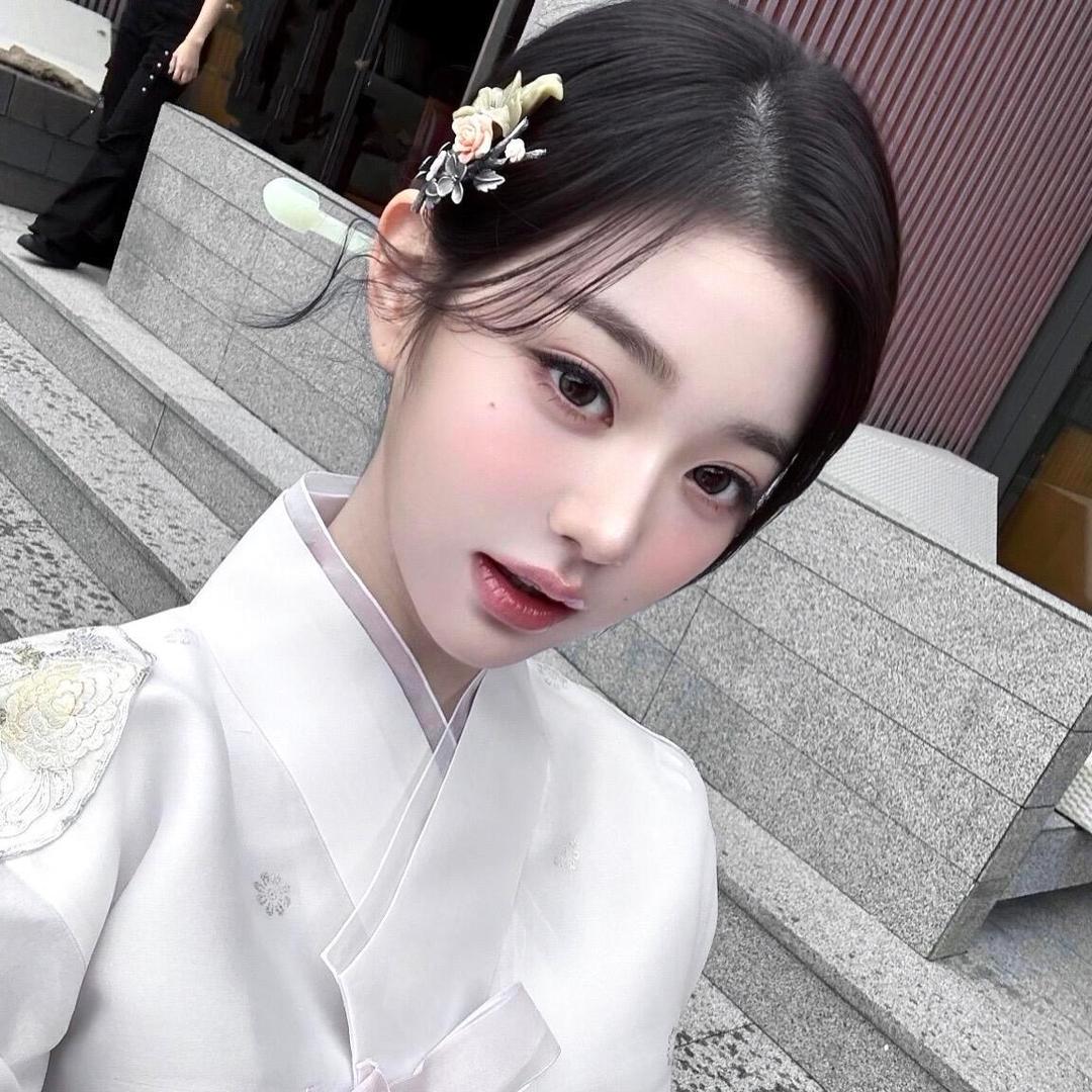 菟玺绒、（全网最爱张元英账号）