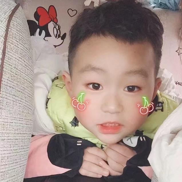 辉☞